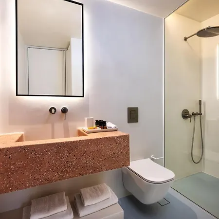 Hotel Viva Nove Kamari (Santorini)