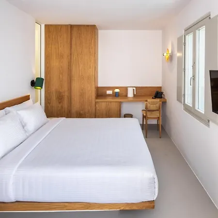 Viva Nove 4* Kamari (Santorini)
